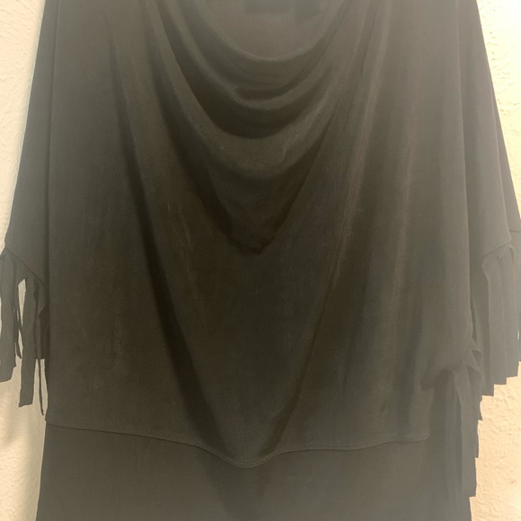 Blouse - Picture 2 of 9